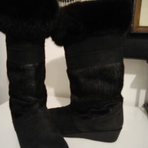 Faux fur boots